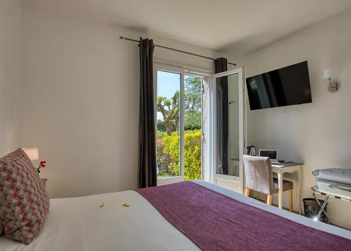 & Restaurant Le Meysset Hotel Sarlat-la-Caneda