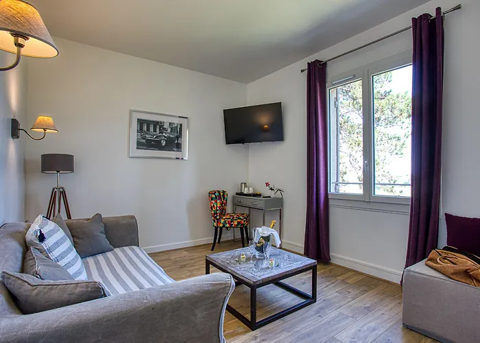 Hotel Hôtel&restaurant Le Meysset 3*